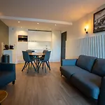 Ac Tourisme - Avec Piscine Et Tennis Apartmán *
