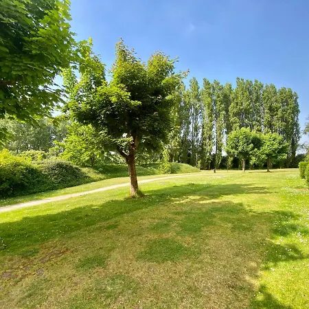 Appartement Ac Tourisme - Avec Piscine Et Tennis *