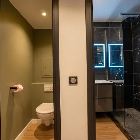 Ac Tourisme - Avec Piscine Et Tennis