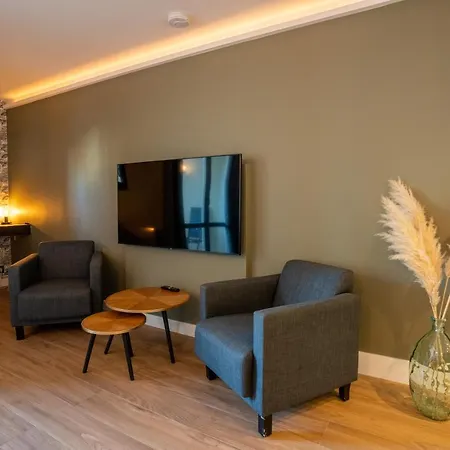 Ac Tourisme - Avec Piscine Et Tennis Appartement