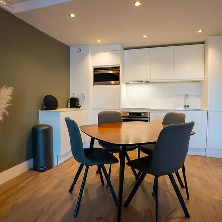 Ac Tourisme - Avec Piscine Et Tennis