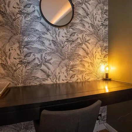 Ac Tourisme - Avec Piscine Et Tennis *