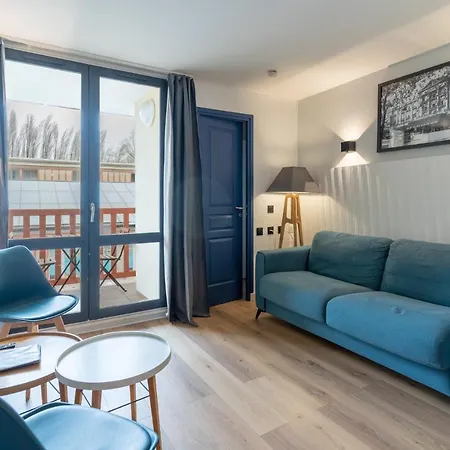 Ac Tourisme - Avec Piscine Et Tennis