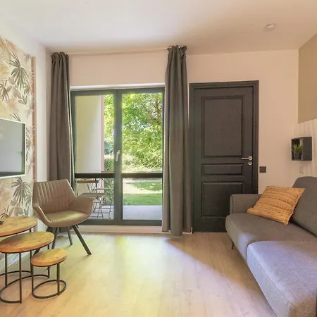 Ac Tourisme - Avec Piscine Et Tennis Le Touquet