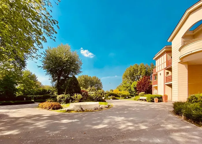 Ac Tourisme - Avec Piscine Et Tennis Appartement