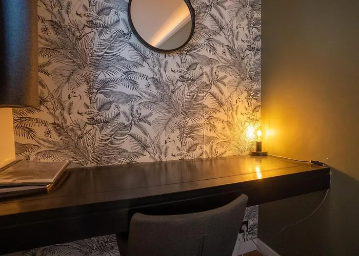 Ac Tourisme - Avec Piscine Et Tennis *